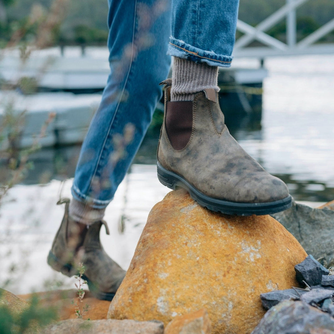 Men's premium leather Chelsea boots in dark brown with elastic side panels & pull tab, perfect for winter.