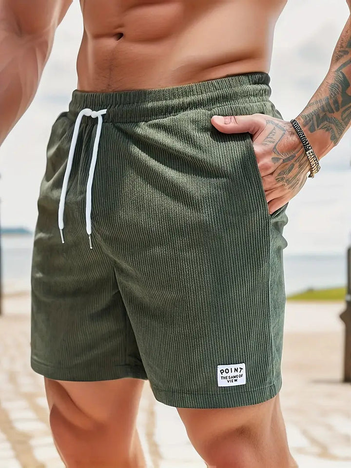 Casual men's quick-dry swim shorts for the pool, beach, or summer vacation.