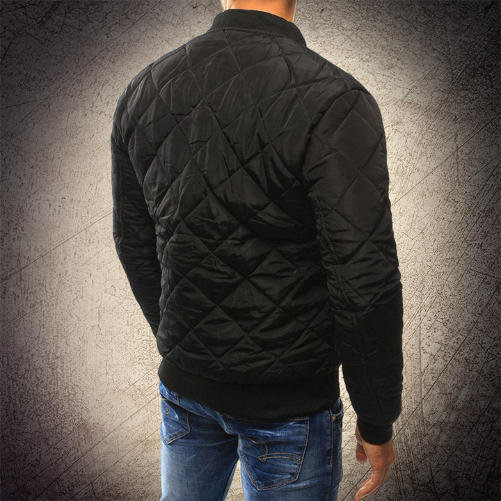 Stylish men's bomber jacket, quilted design, ideal lightweight outerwear for versatile fashion