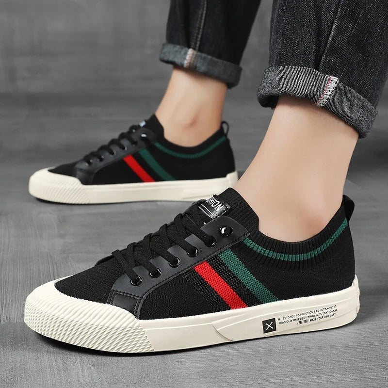 Breathable men's summer trainers with a classic retro stripe design, lightweight for comfort.