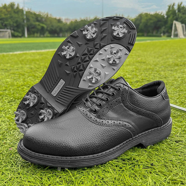 Elegant Men's Spiked Golf Brogue Shoes, a blend of traditional design and golf functionality