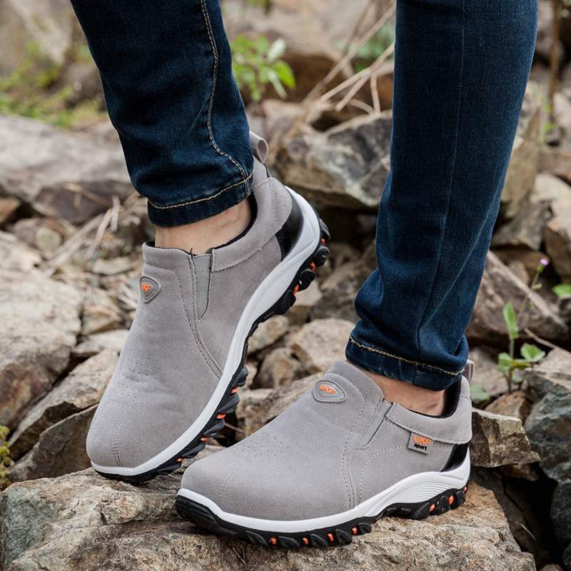 Men's casual slip-on sneakers with waterproof protection, comfort for all-day wear