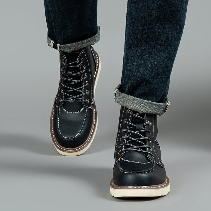 Fashionable men's brown waterproof chukka boots, perfect for adding a touch of casual sophistication.