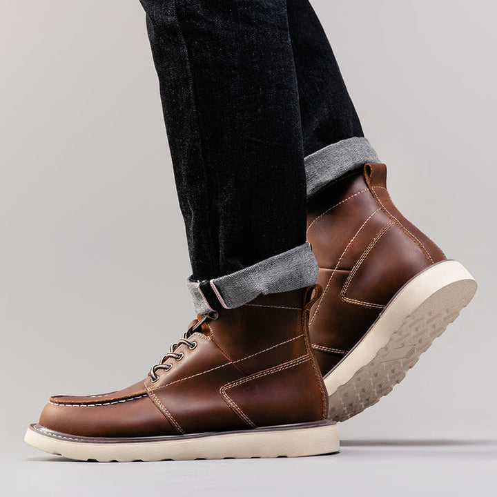 Men's casual black chukka boots, waterproof and a great addition to any man's relaxed wardrobe.