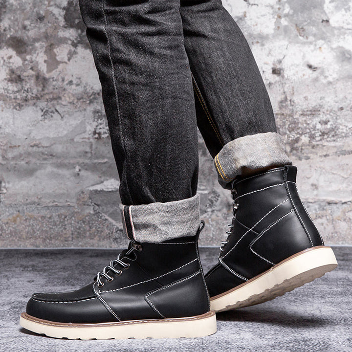 Men's waterproof brown chukka boots, a staple for outdoor enthusiasts, offering casual style.