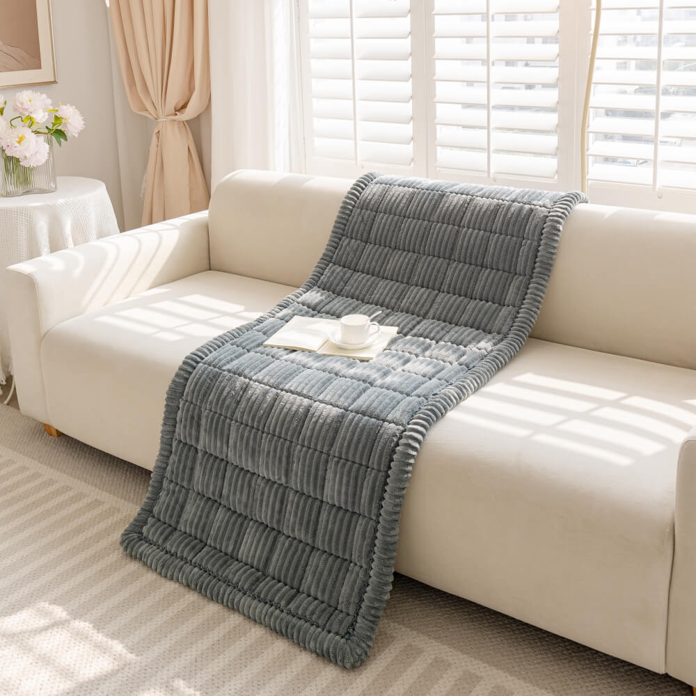 Non - Slip Pet Couch Cover with Soft Flannel Finish - Lexians
