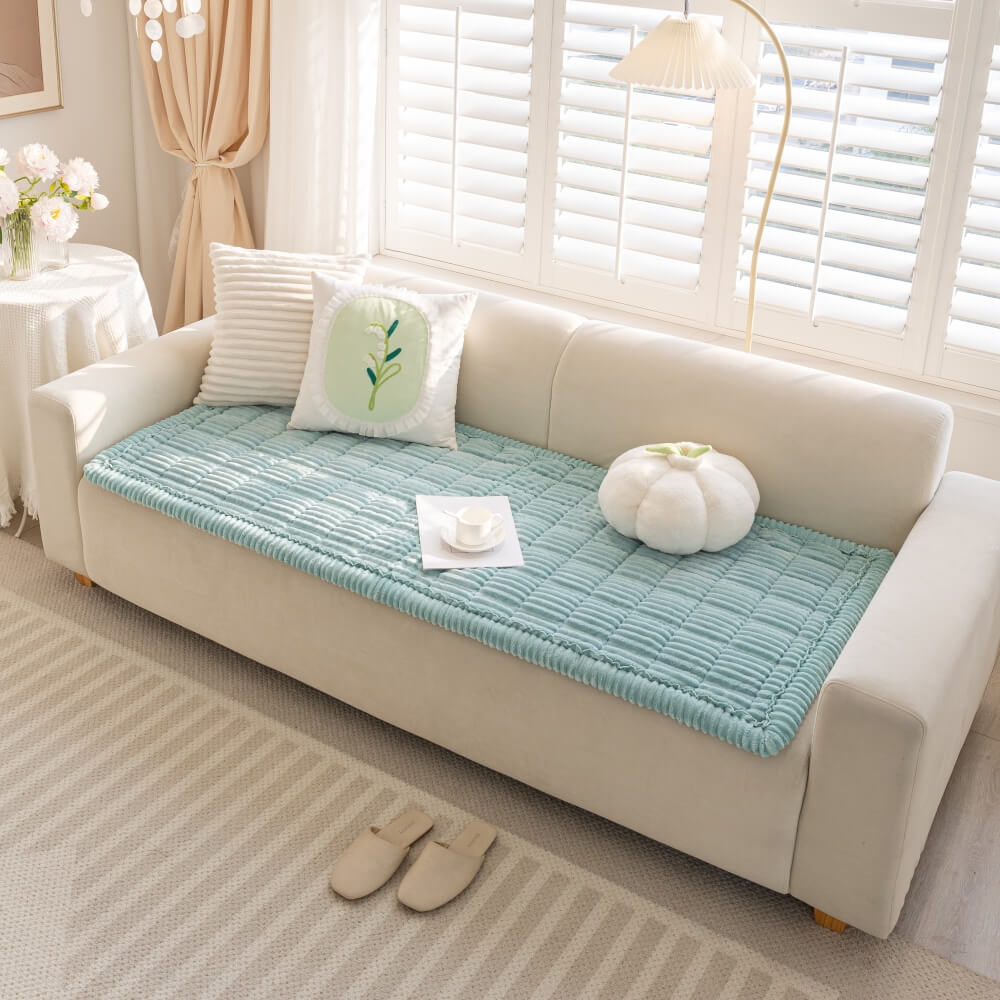 Non - Slip Pet Couch Cover with Soft Flannel Finish - Lexians