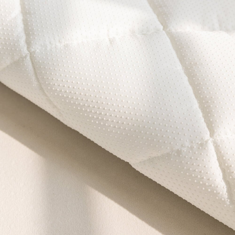 Non - Slip Pet Couch Cover with Soft Flannel Finish - Lexians