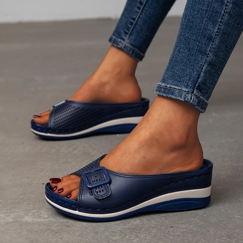 Stylish Lorena women's orthopedic shoes, perfect for daily wear, offering comfort & foot pain relief.