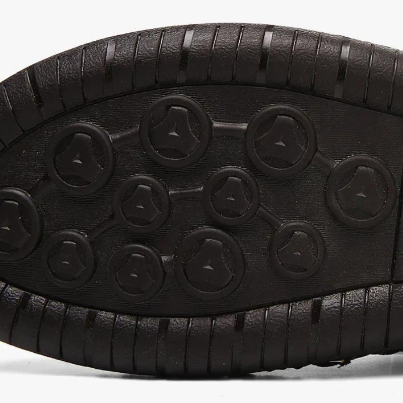 Stylish men's orthopedic comfort sandals, genuine leather, ideal for everyday casual & outdoor use.