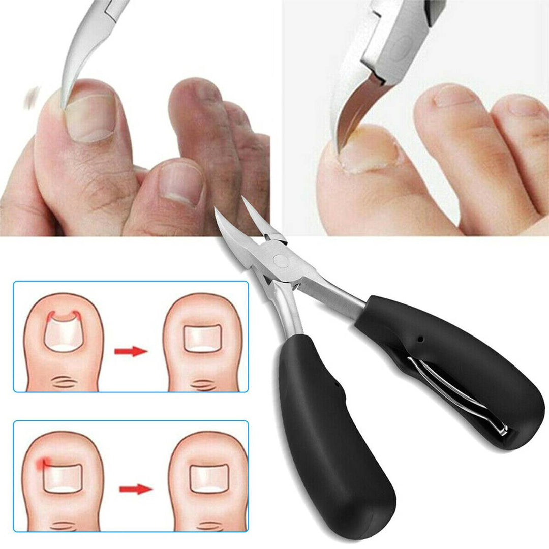 Professional nail clippers with wide-jaw, carbon steel blades, ergonomic grip for seniors' thick nails, in sleek black finish