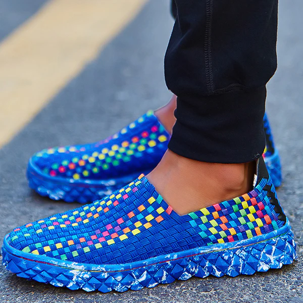 Close-up of Eliana women's sneaker sole showing plush memory foam insole for superior comfort & support.