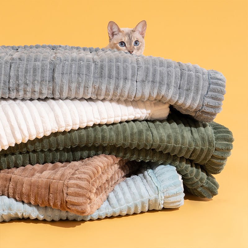 Soft Flannel Non - slip Pet Couch Cover for All Furniture Sizes - Lexians