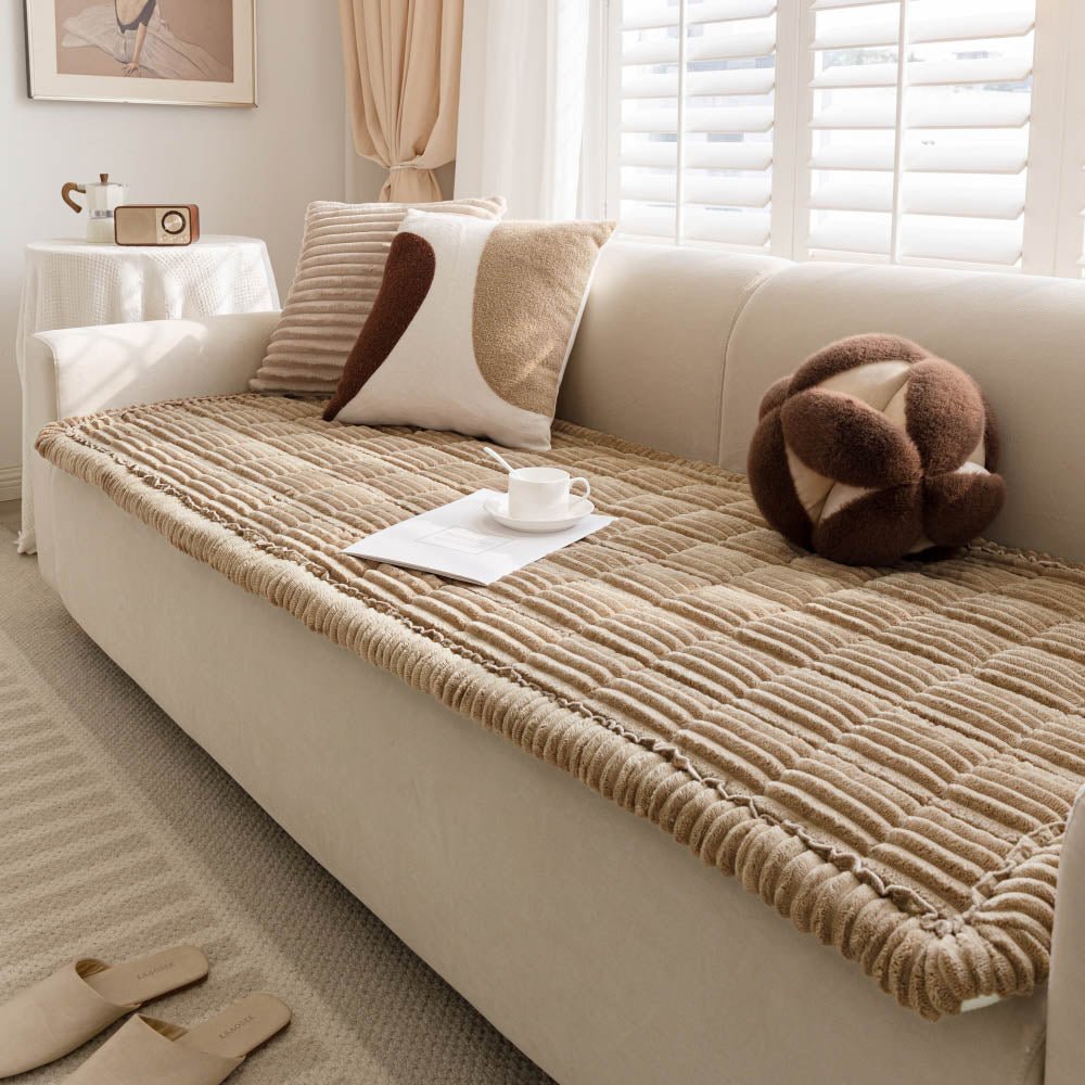 Soft Flannel Non - slip Pet Couch Cover for All Furniture Sizes - Lexians