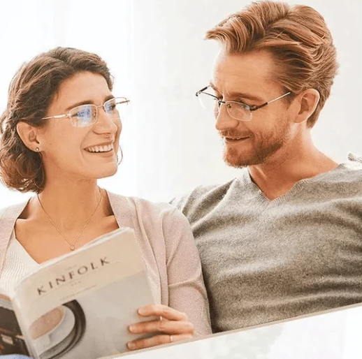 Unisex progressive reading glasses provide clear near & distant vision. Blue light & UV protection for travel.
