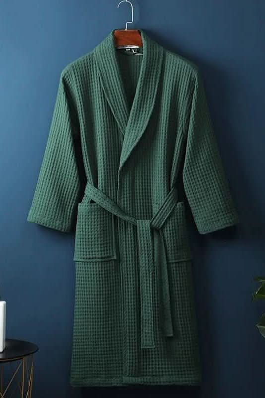 Luxurious unisex comfort robe, breathable waffle fabric, perfect for relaxing home or spa days.