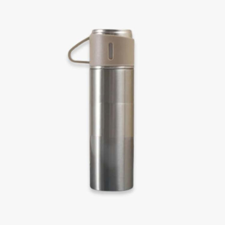 Outdoor-ready stainless steel insulated water bottle. Keeps drinks hot or cold during hikes & adventures.