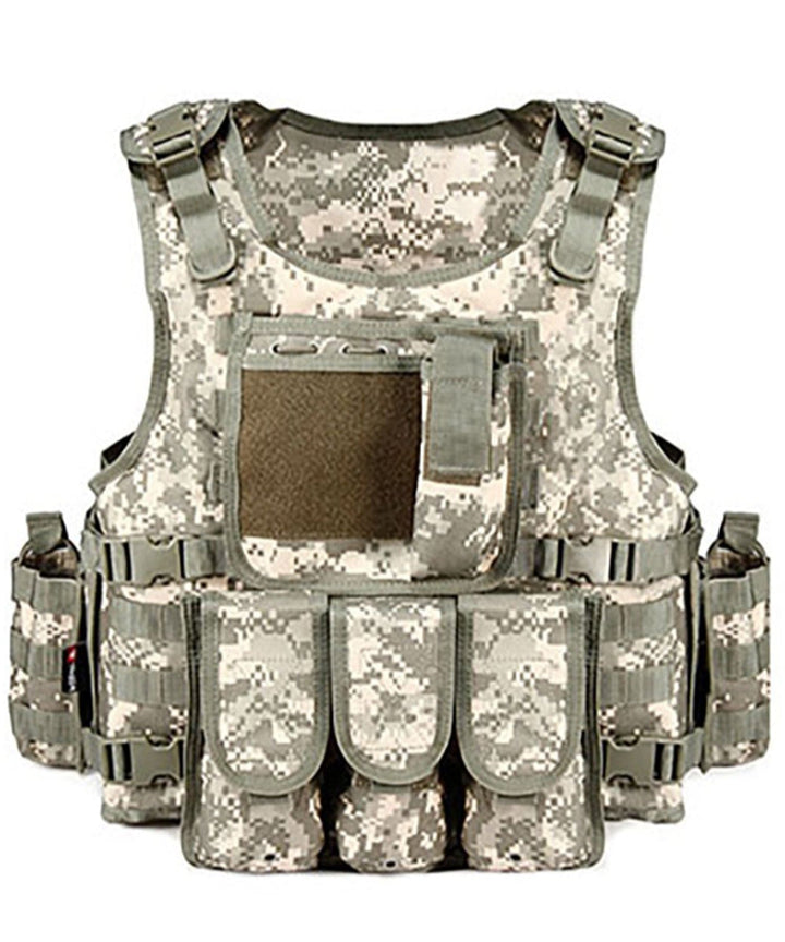 Adjustable unisex tactical vest with multiple pouches for gear storage, ideal for combat and outdoor use