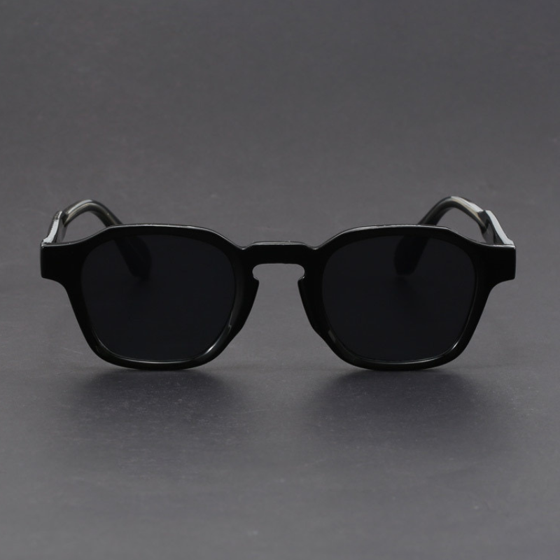Elegant vintage square eyewear, a must-have fashion accessory for sunny days