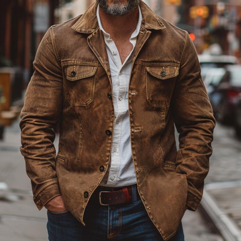 Comfortable vintage multi-pocket men's jacket, rugged style suitable for mid-season casual looks.