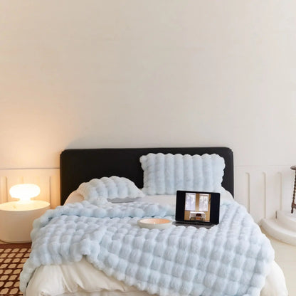 WarmWool Plush Wool Blanket - Ultra Cozy - Lexians