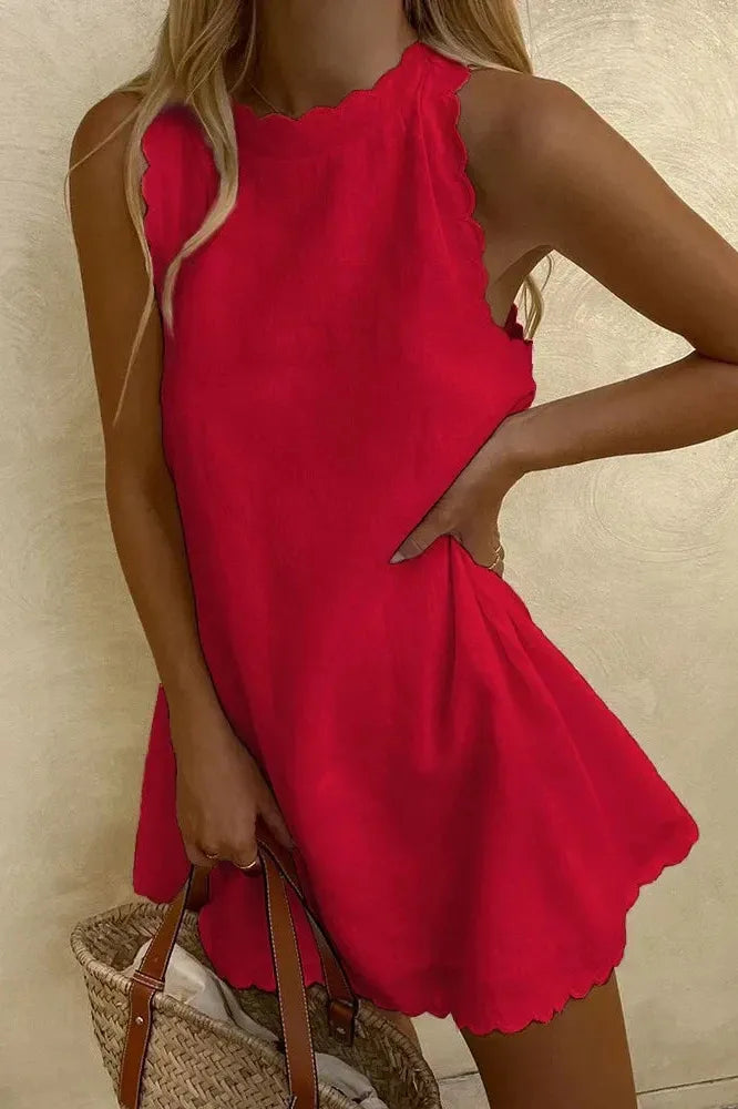 Versatile women's tailored mini dress, perfect for elegant day-to-evening and party wear.