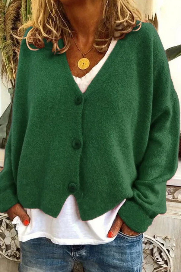 Must-have women's cozy button cardigan for ultimate warmth & stylish layering.