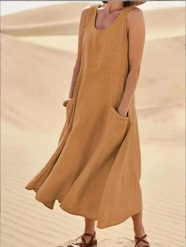 Women's Orielle spring dress, a versatile and comfortable midi with a classic everyday design. Casual summer style.