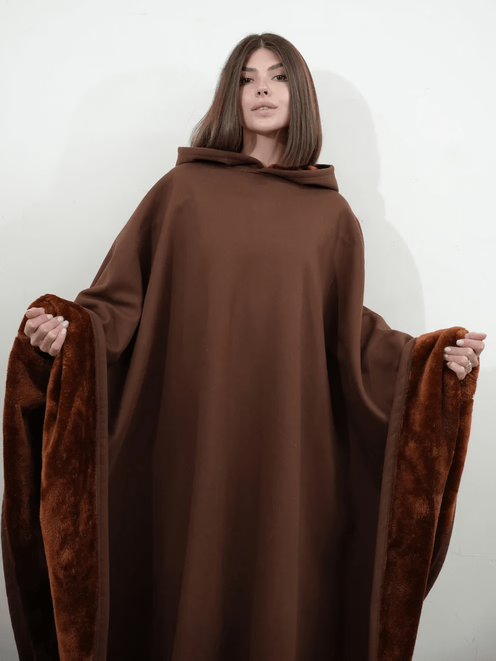 Trendy female oversized hoodie, ultimate comfort for a relaxed style.