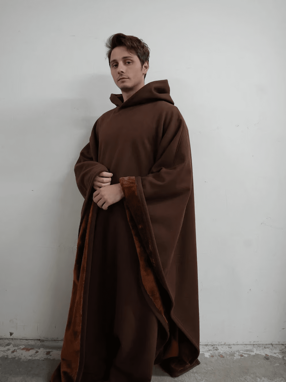 Soft women's oversized hoodie, ultimate comfort for modern loungewear.