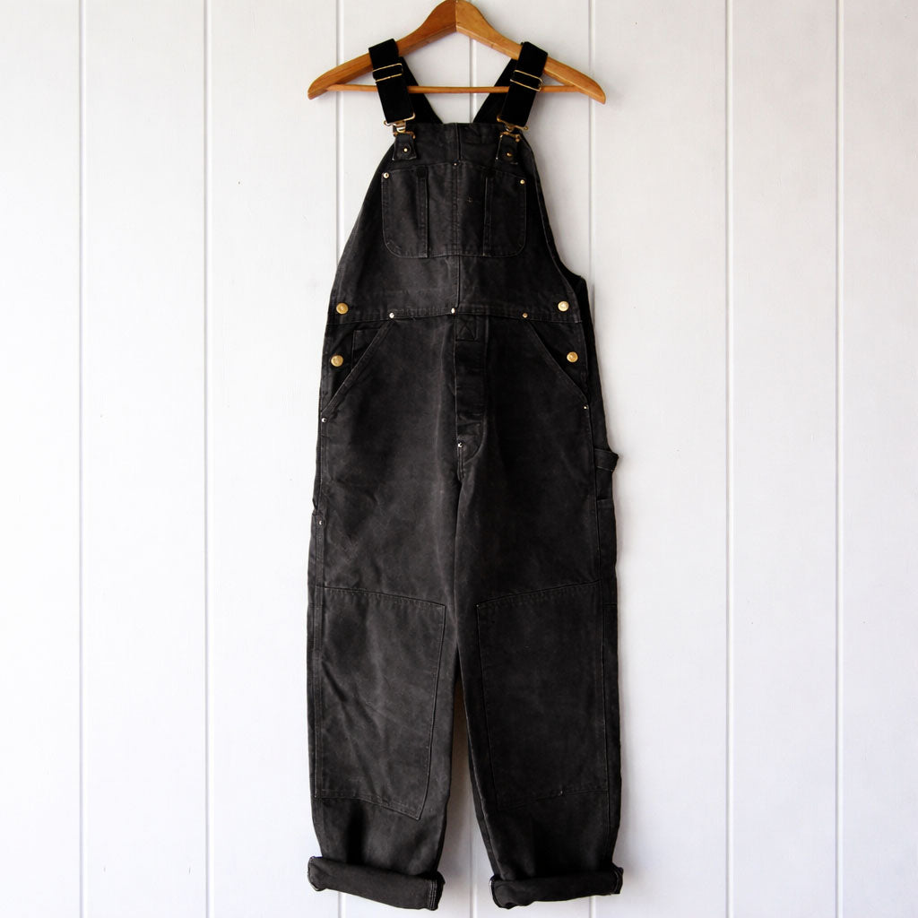 Stylish women's jumpsuit overalls in a relaxed fit, great for weekend outfits and everyday casual wear.