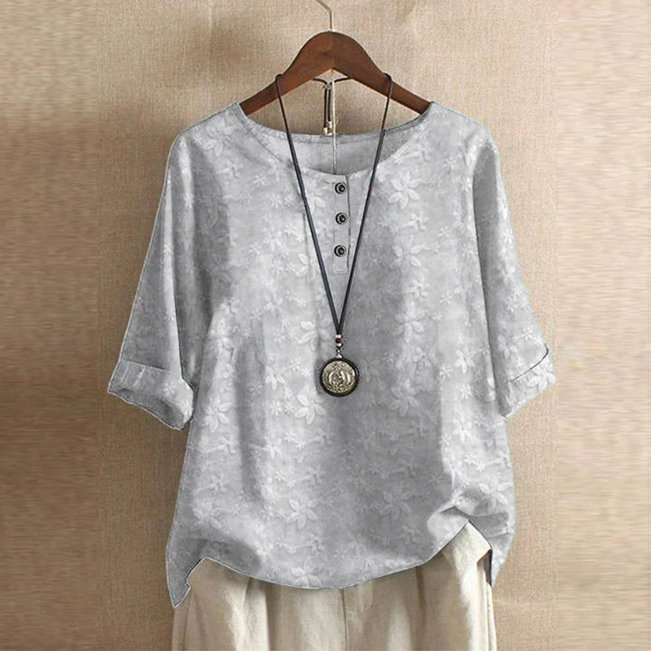 Bohemian style women's blouse, loose fit with long sleeves and a stunning vintage floral print for casual comfort.