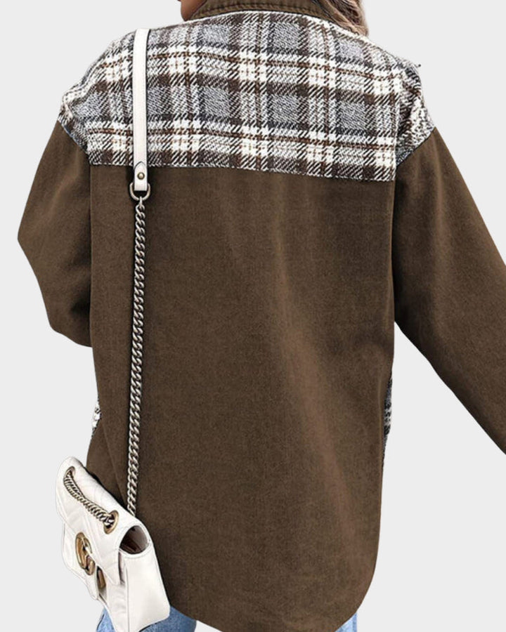 Fashionable women's chic denim outerwear, button-front, relaxed fit, ideal for versatile everyday styling.