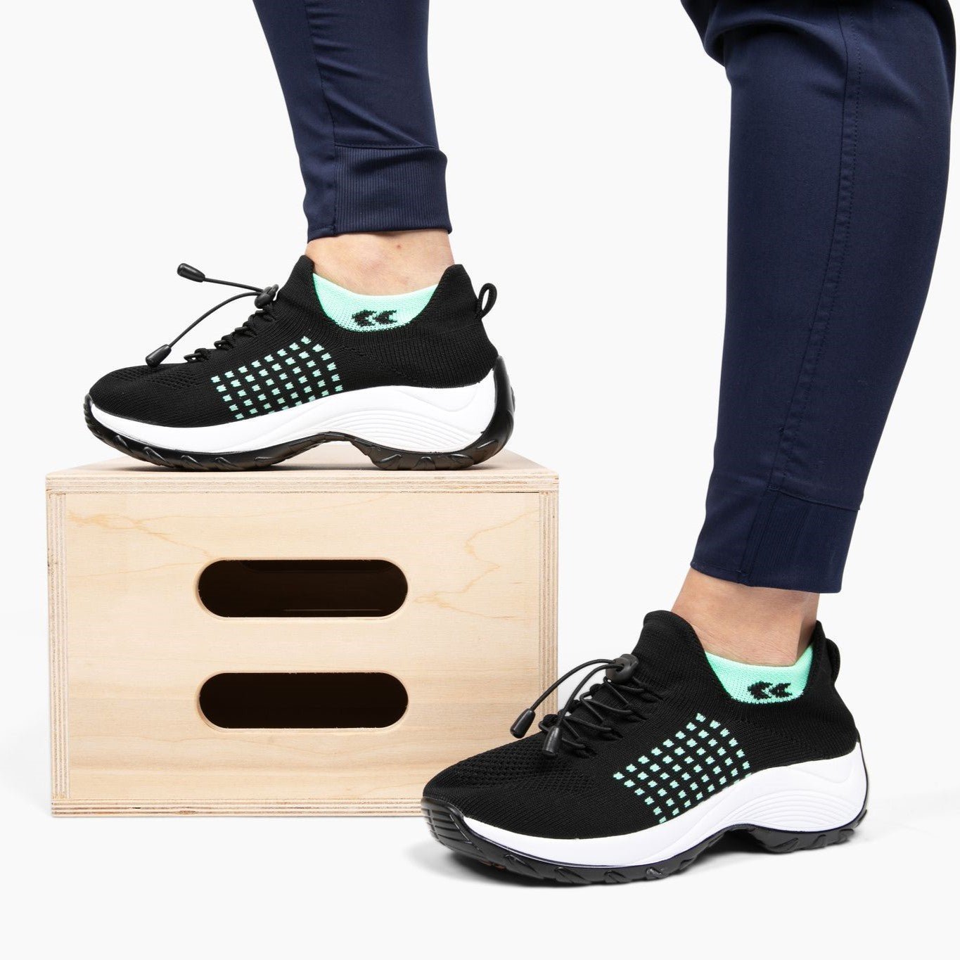 Women's Orthotic Slip - Resistant Stretch Sneakers - Lexians